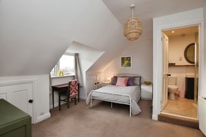 Photo 10- click for photo gallery